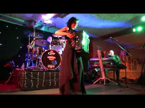 Nathalie LEGAY Aurillac Avril 2016 Reginella final décoiffant !!