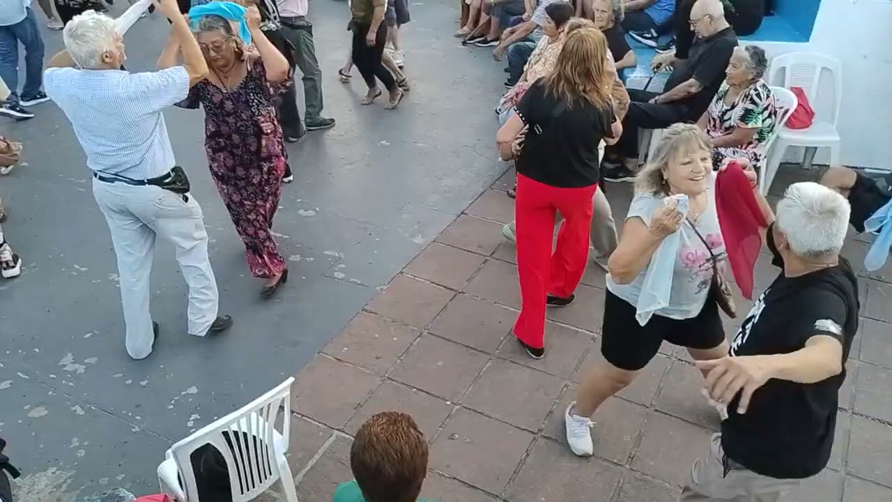 PLAZA SAN MARTÍN.  ITUZAINGÓ 