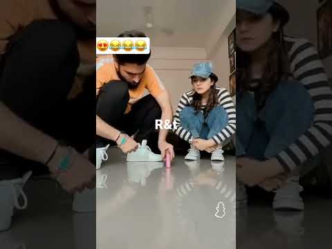 حبيبي قرب لي خدك وخذ هاله هديه