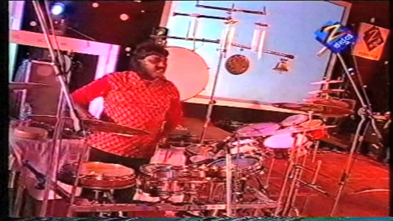 Dr Shamitha Malnad performing live with Udith Narayan,