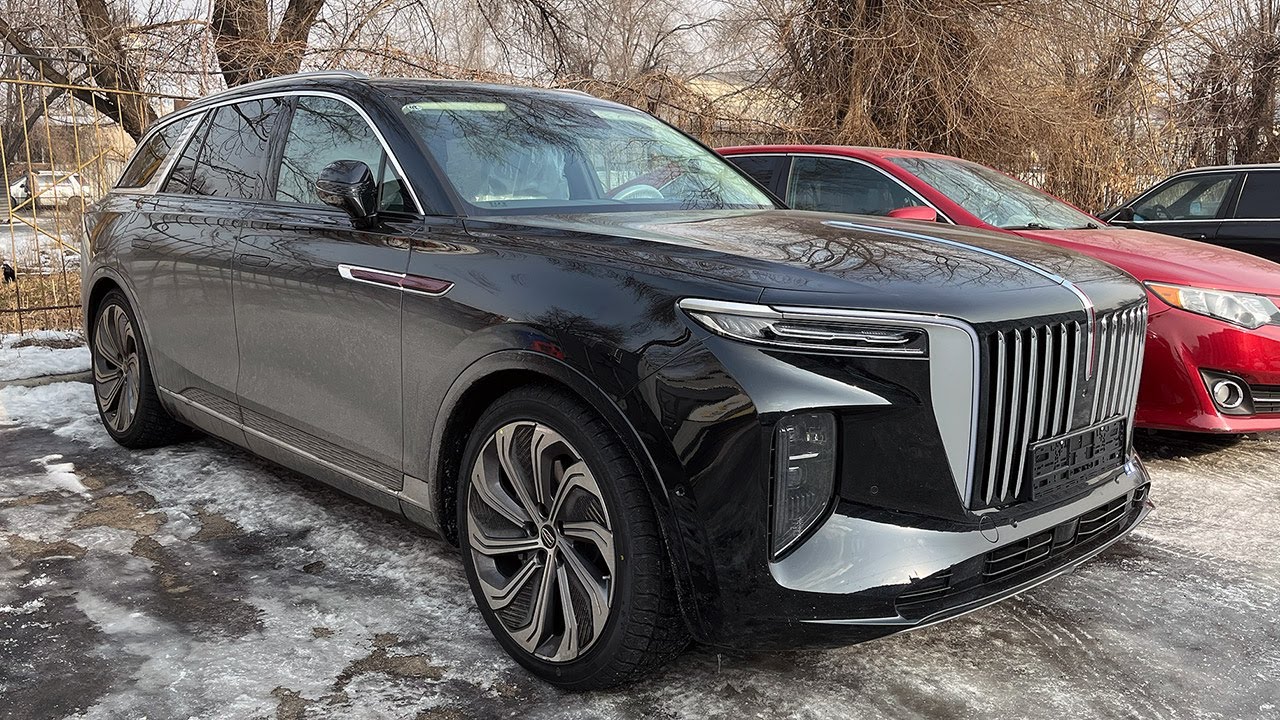 Китайский роллс ройс hongqi