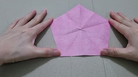 How to cut a pentagon shape with a square paper