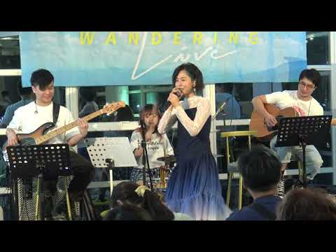220912《小人物》[Ending Song] @ 陳慧敏出道十周年音樂會 +《浪》新碟發佈會 [Fancam]