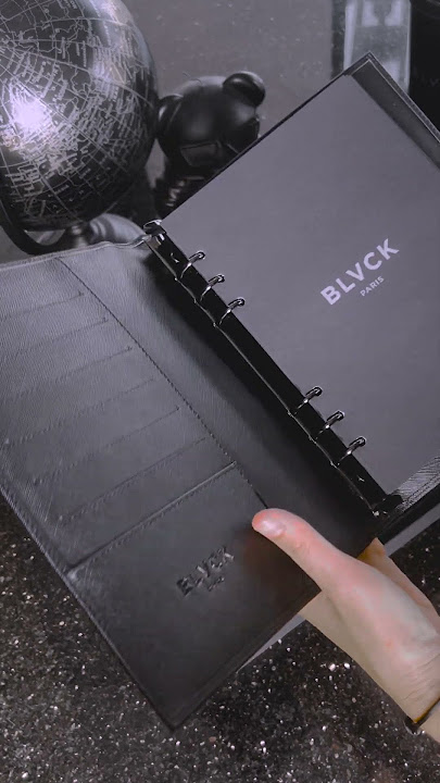 Blvck Notebook with Pen – Blvck Paris