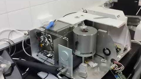 NETZSCH DSC 204F1 phoenix installing Tau sensor  step 3/7