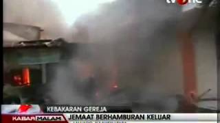 Download lagu Kembang Api Hanguskan Gereja di Manado