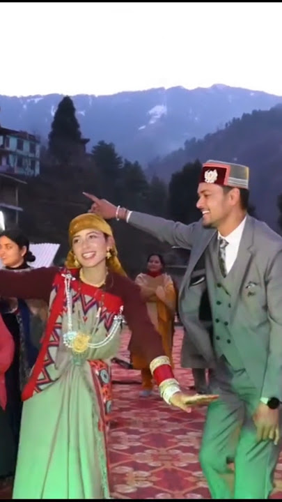 Himachali Wedding Pahari Nati Dance #kinnauridance #himachalisong #himachal #himachali #kullvinati