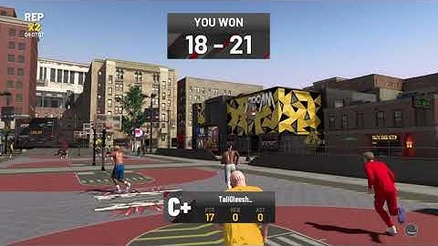 BEST ALL AROUND SMALL FORWARD BUILD IN NBA 2K20! FACILITATING FINISHER HIGHLIGHTS!