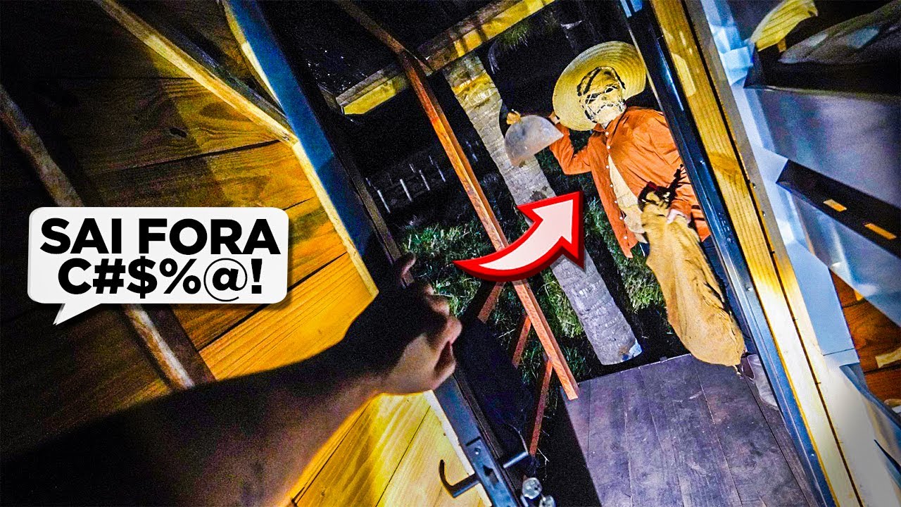 SOCORRRO😱 O ESPANTALHO INVADIU MINHA CABANA QUERENDO ME PEGAR🚨🚨