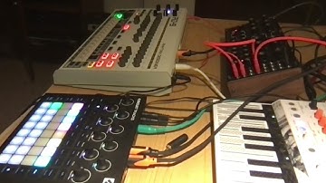Moog DFAM + Behringer RD9 + Novation Circuit Tracks + Arturia Microfreak (Techno Live Set)