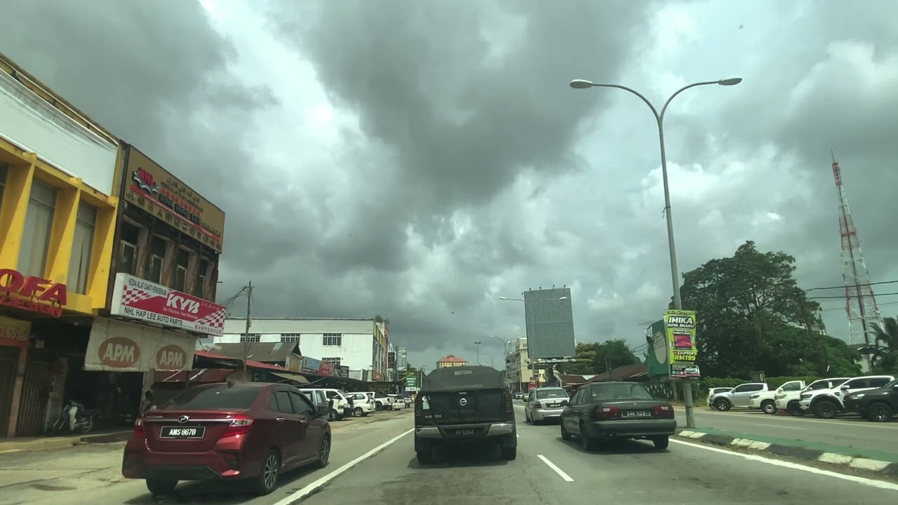 Perjalanan ke KB Mall, Kota Bharu