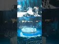 BTS desata la locura en CDMX: ARMY canta desde las calles y confirman regreso a México