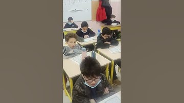 طلاب الرابع أ يتلون سورة العلق ضمن حملة مراجعة جزء عم 💙 #سورة_العلق