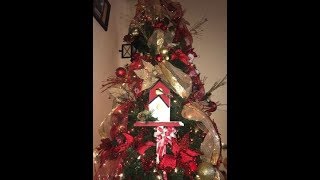 DECORACION ARBOL DE NAVIDAD (2017-2018) CON CINTAS Y MALLAS EN ROJO Y DORADO