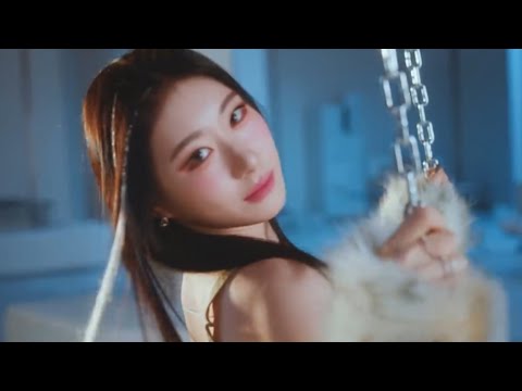itzy's "MR. VAMPIRE" but it's only Chae #itzy