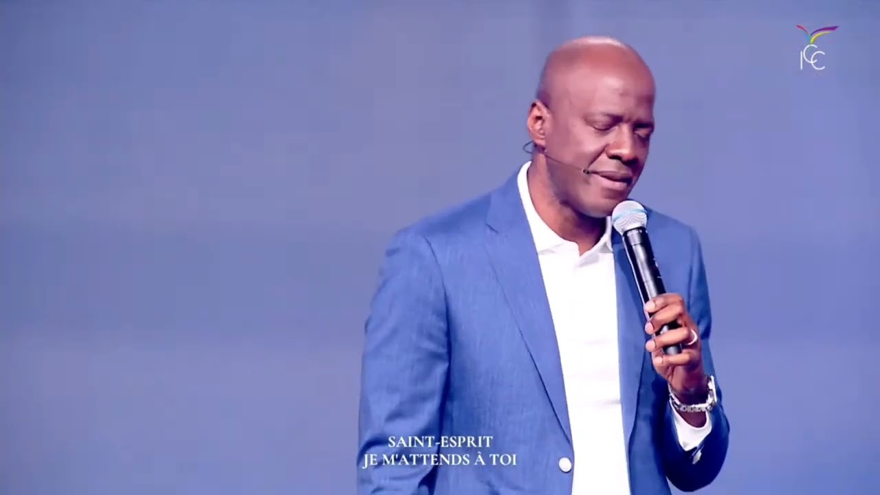ADORATION PROPHETIQUE SAINT ESPRIT JE M' ATTENDS A TOI APOTRE YVAN