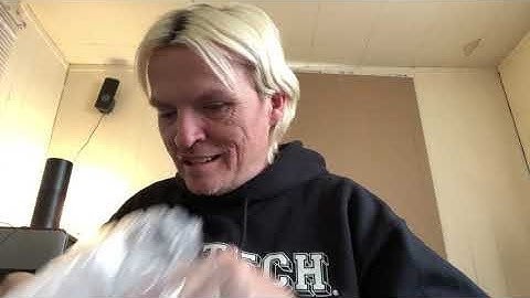 Unboxing the qx1002 usb  xenyx mixer