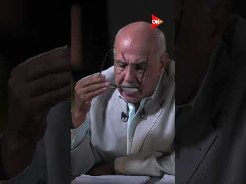 دموع الشاعر جمال بخيت متأثرا بأغنية ابنك يقولك يابطل