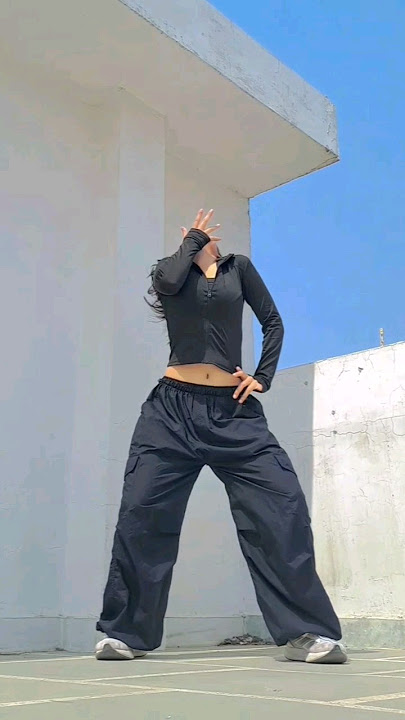 ZAALIM dancecover #norafatehi #zaalim #shorts #badshah #dance #music #bollywood #india #popular
