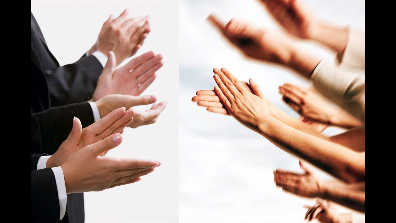 люди хлопают. аплодисменты иллюстрация. много рук. картинка хлопающего человека. хлопающие ладошки.