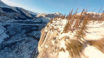 Cinematic FPV - Cliff Diving +Tree Run