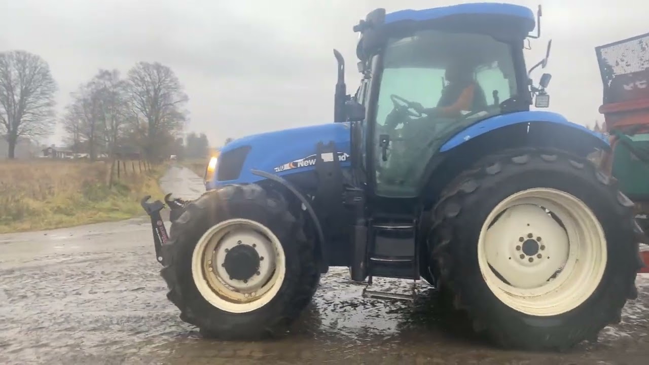 Traktor NEW HOLLAND TS 110A 4WD