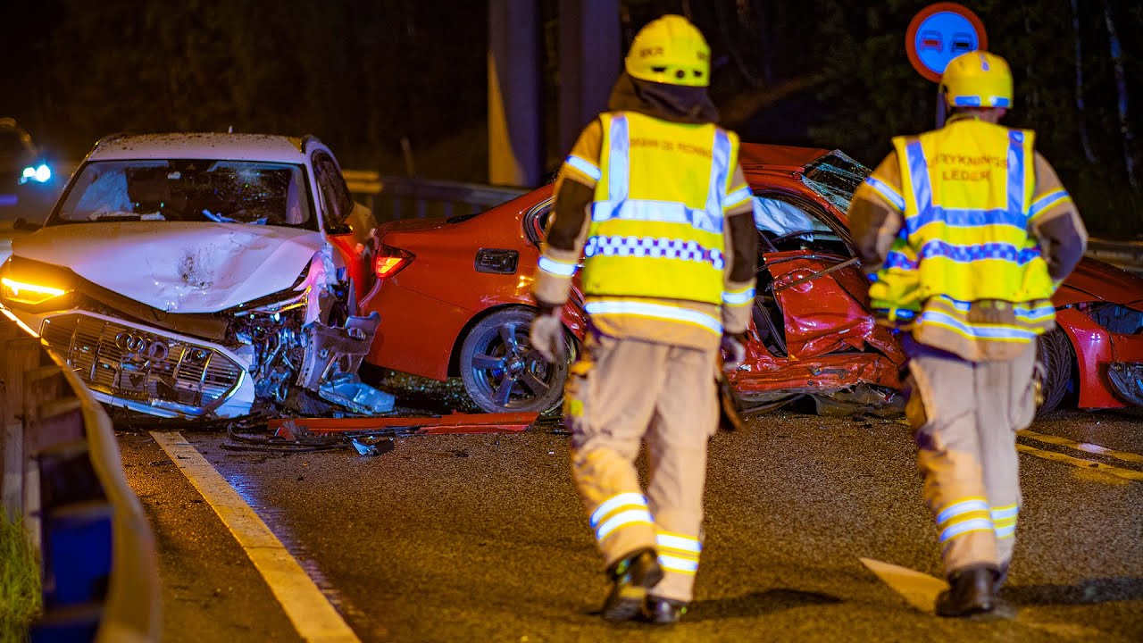 Frontkollisjon på E134, to personer til sykehus