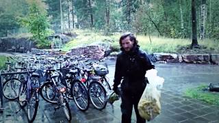 Pics of Dumpster Diving life, how much food a bicycle can carry...