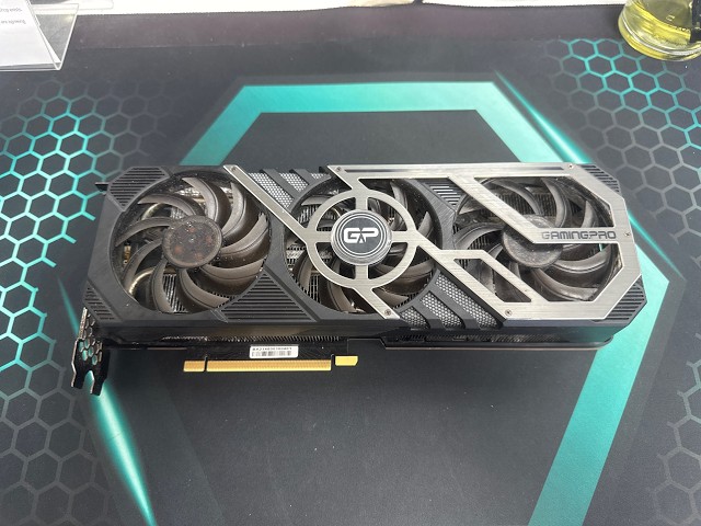 Palit Geforce RTX 3080 10GB - FurMark Score 3990 (69 FPS) @ 1440p