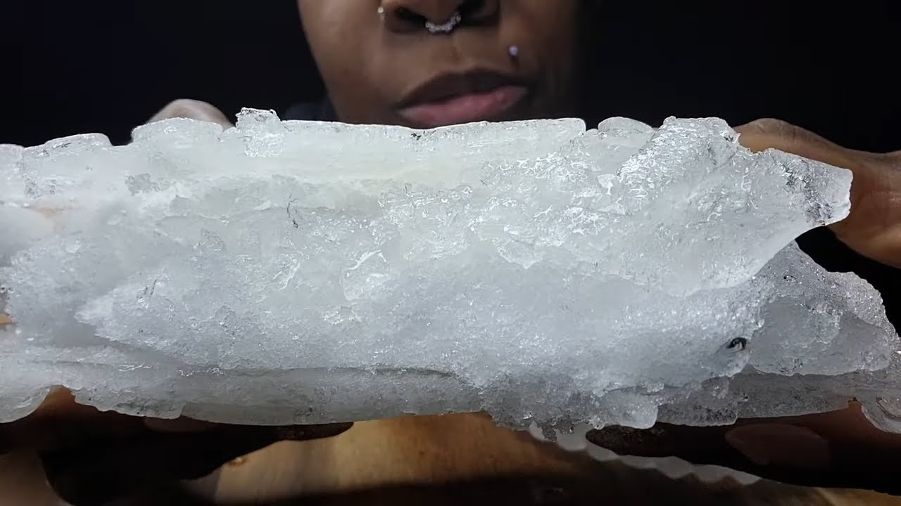 DOUBLE STUFFED CARBONATED POWDERY ICE COOKIE | 