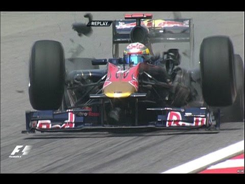 F1 HISTORY 2010 Crash Chinese GP Sebastien Buemi