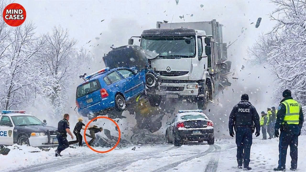 Icy Road Madness – Winter Crashes Caught on Camera #4 - YouTube