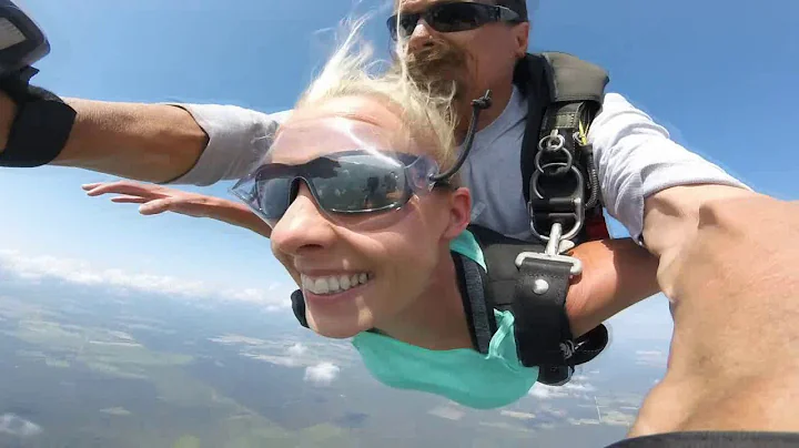 Linda Strickland - Skydive North Florida