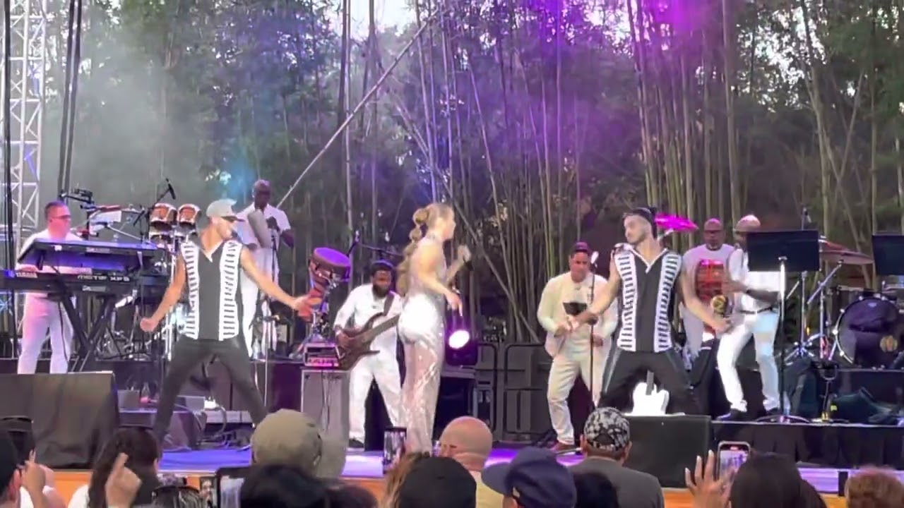 ES MENTIROSO OLGA TANON Busch Gardens 2022