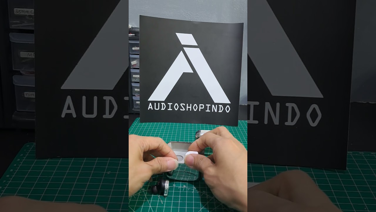 Master & Dynamic MW08 reset bluetooth