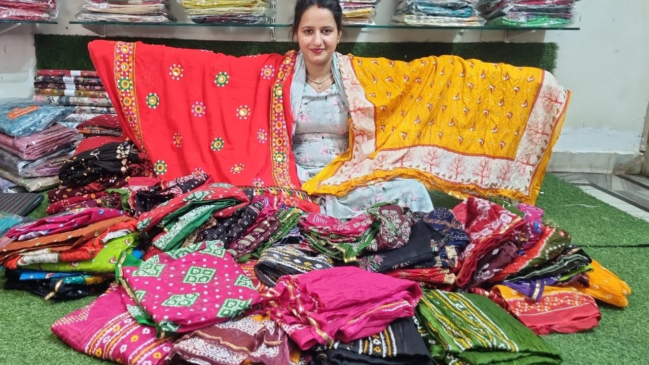 😱 100 रूपए वाली चुंदङी 📢 ब्रांडेड काॅटन की चुंदङी ही चुंदङी 🥳 पक्के कलर- पक्के प्रिंट ☎️ 7988909096 