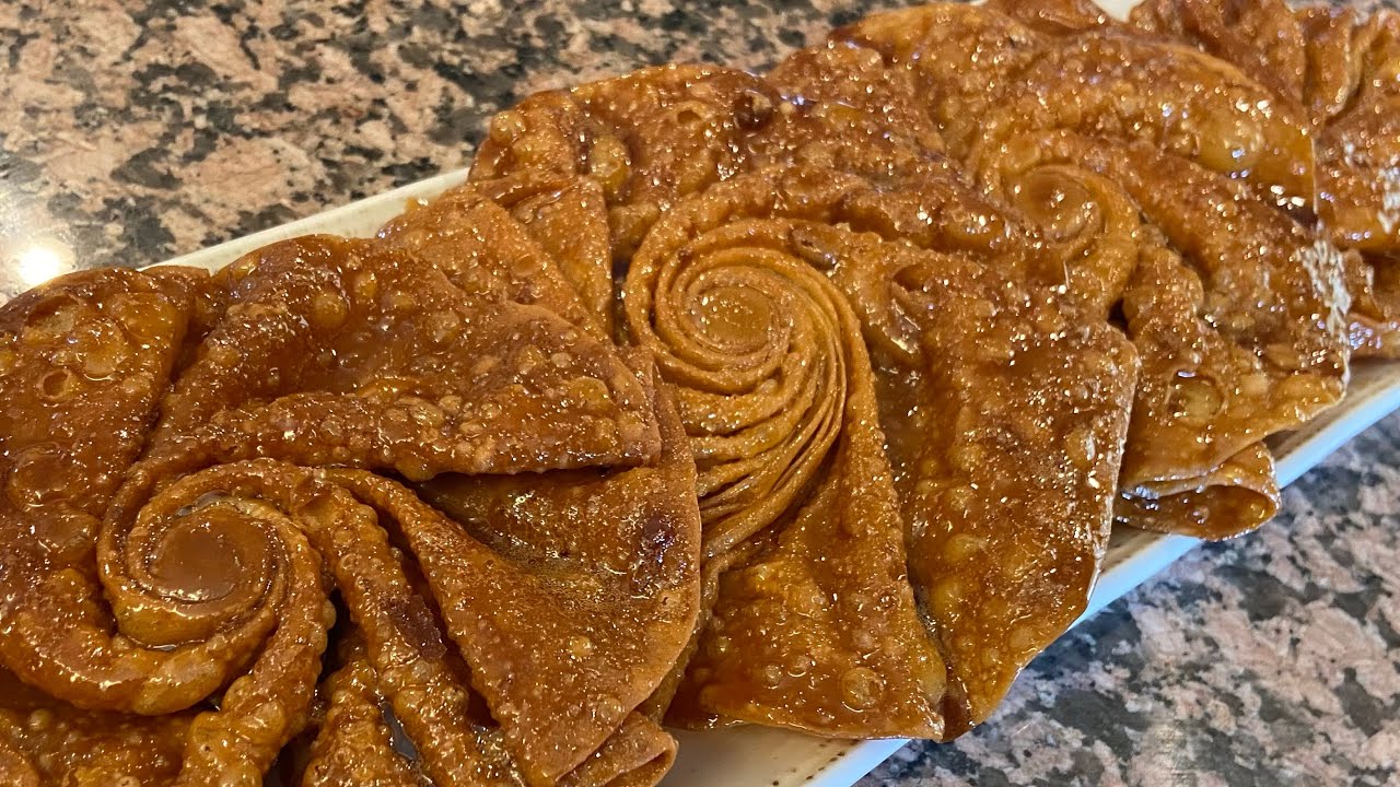 Buñuelos festivos/ hojuelas