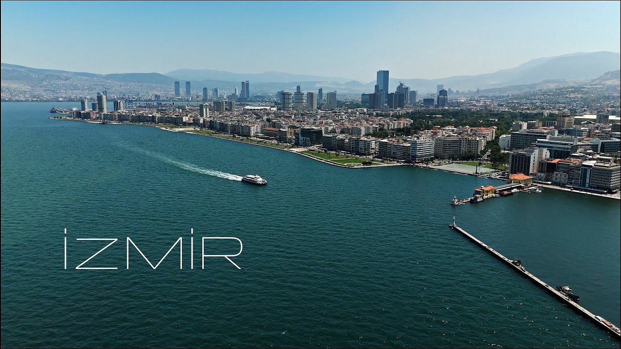 İzmir Şehir Merkezinden Rahatlatıcı Müzik ile Drone Manzaraları | DJI MINI 4 PRO ile Kaydedilmiştir