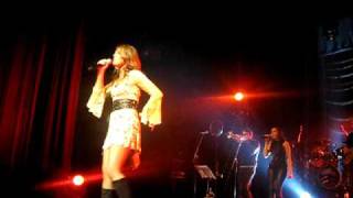 Belle Perez - El Ritmo Caliente / Don't Play With My Heart (Live @ Latino Mundial Breda)