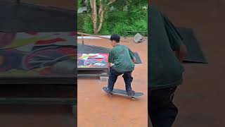 mahir skate di obstacle - terasskate