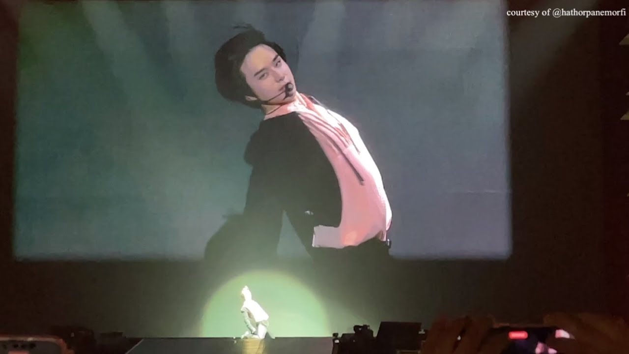 NCT 127 LIPSTICK (JUNGWOO SOLO) NEO CITY MANILA THE LINK 