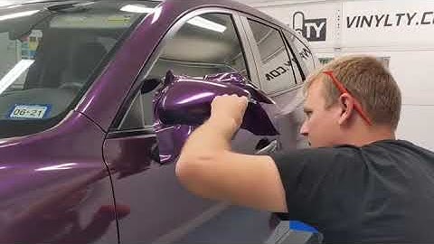 Yellotools Wrap-u-ezee tool with Hexis Elderberry purple.