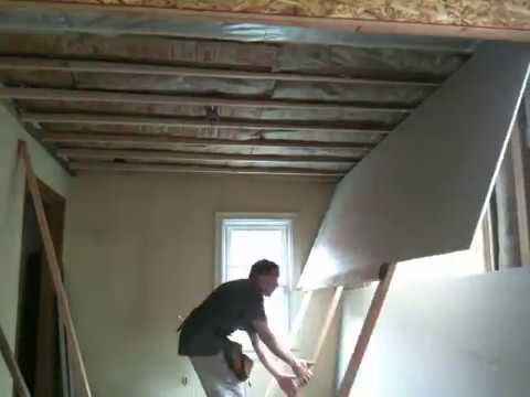 10 Minute Diy Drywall Lift With Hinges And 2x4 Youtube
