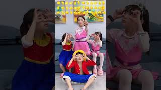 这个手势是什么意思? #斗罗大陆唐三小舞 #斗罗大陆