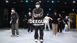 Up Down - Mc Melodee Cookin Soul Hiphop Dance Deegun Bunkerstudio