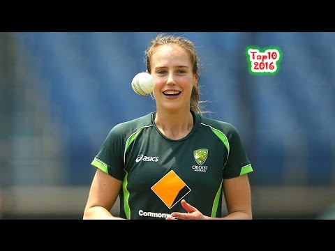 Top 10 Most Beautiful Women Cricketers in the World - YouTube