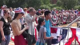 美国独立日费城盛大游行 华人队伍尽显风彩格外抢眼