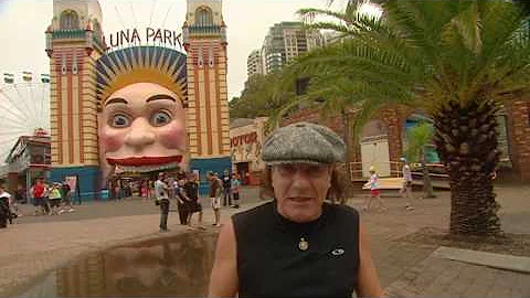 AC/DC's Brian Johnson Rocks Around Sydney in a Rol...