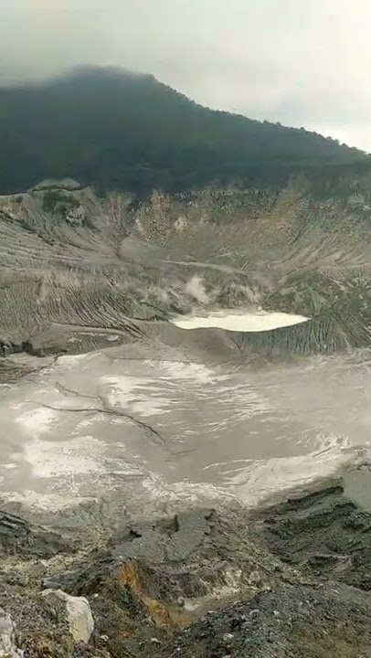 LEGENDA GUNUNG TANGKUBAN PERAHU#shorts