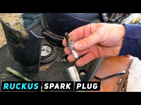 Honda Ruckus / Zoomer 50 - Spark Plug Change | Mitch's Scooter Stuff